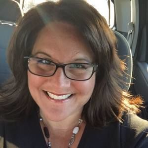 Meet your Posher, Debra